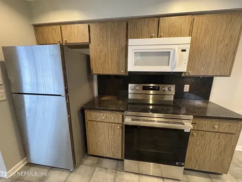 6868 Medellin Court Jacksonville FL 32210