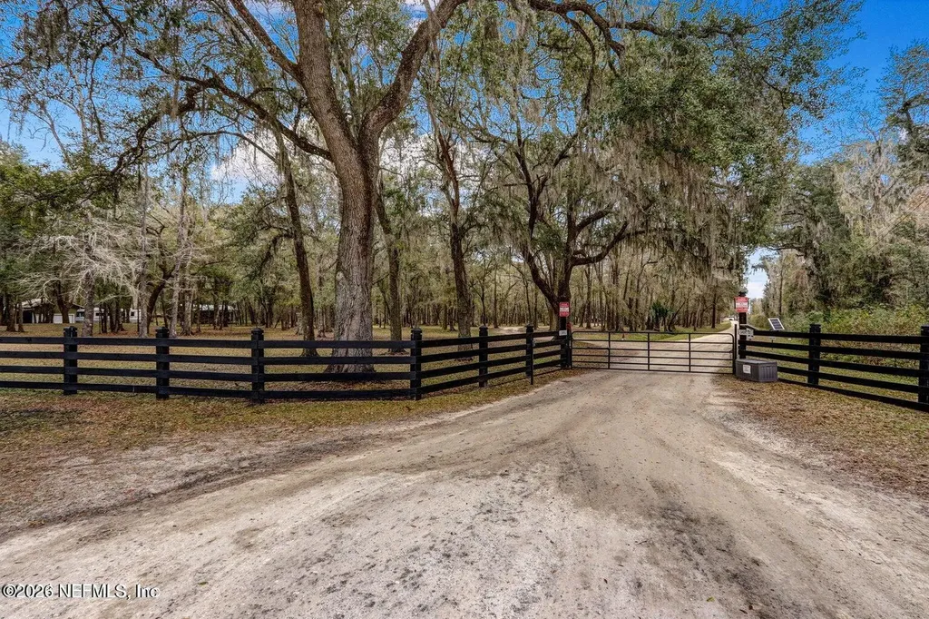 6169 County Road 209 S Green Cove Springs FL 32043