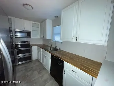 3459 Rogero Road Jacksonville FL 32277