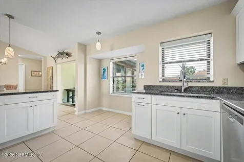 109 Coral Reef Court N Palm Coast FL 32137