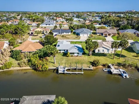 109 Coral Reef Court N Palm Coast FL 32137