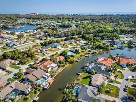 109 Coral Reef Court N Palm Coast FL 32137