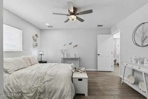 33 E 29th Street Jacksonville FL 32206