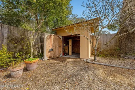 1727 Whitman Street Jacksonville FL 32210