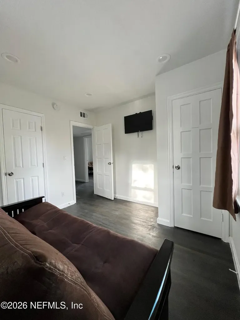 7304 N North Shore Drive Jacksonville FL 32208