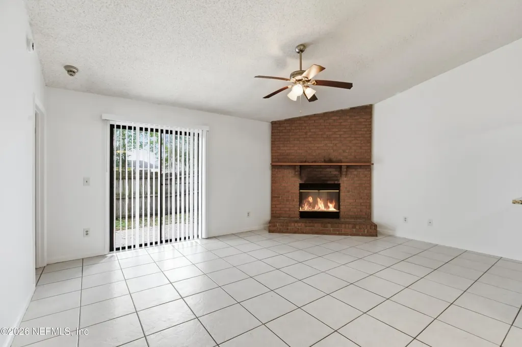3544 Villa Place Jacksonville FL 32277