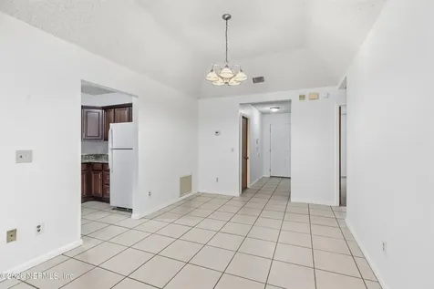 3544 Villa Place Jacksonville FL 32277