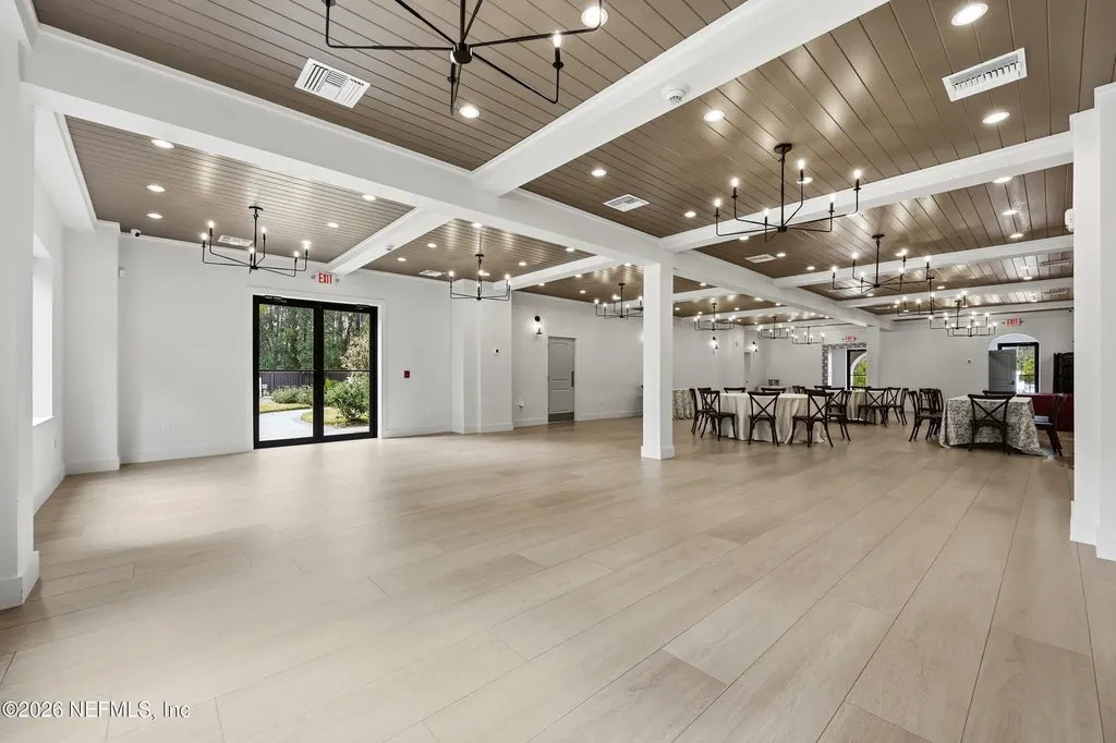 13535 W Beaver Street Jacksonville FL 32220