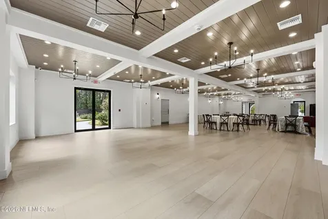 13535 W Beaver Street Jacksonville FL 32220