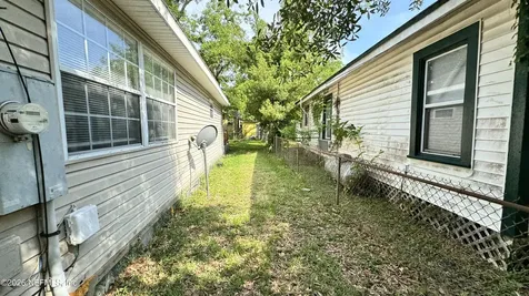 1990 Baldwin Street Jacksonville FL 32209