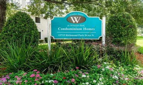 13715 Richmond Park Drive Jacksonville FL 32224