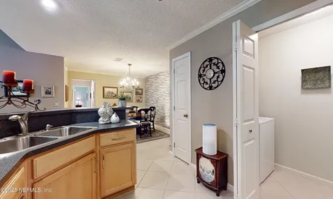 13715 Richmond Park Drive Jacksonville FL 32224