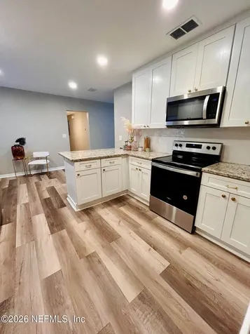 3305 Cesery Boulevard Jacksonville FL 32277