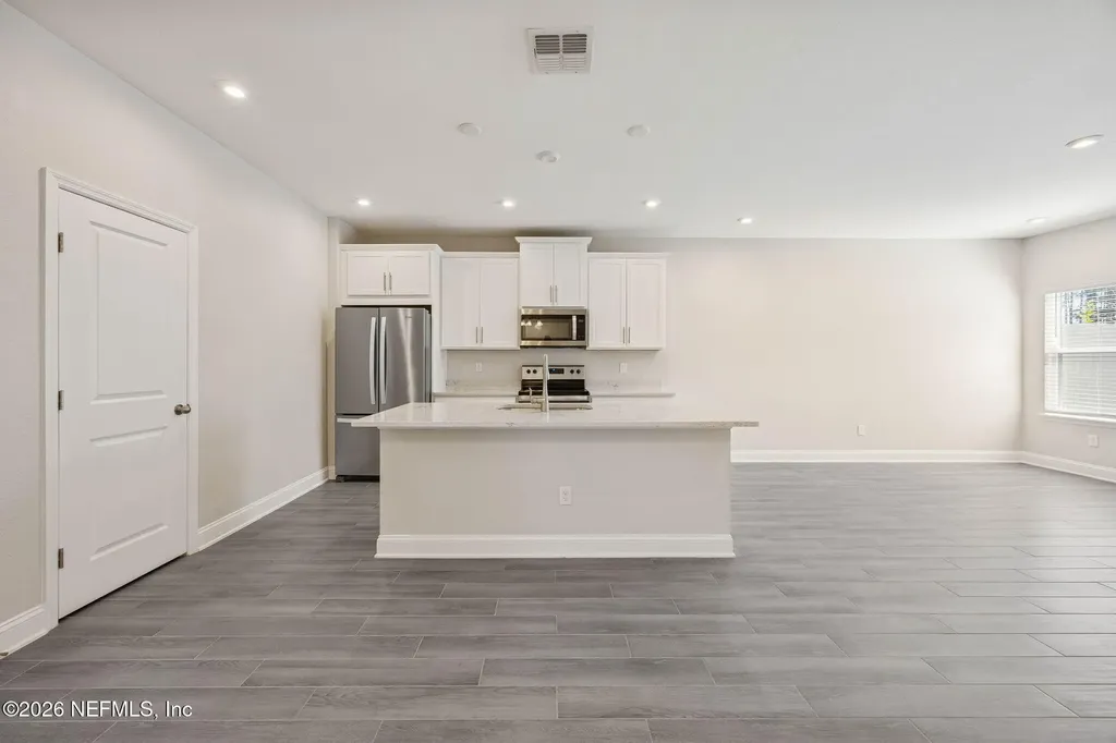 12072 Calvesta Street Jacksonville FL 32256