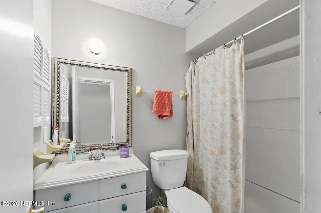 10644 La Mancha Avenue Jacksonville FL 32257