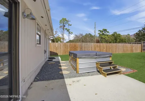 1816 Shannon Lake Drive Middleburg FL 32068
