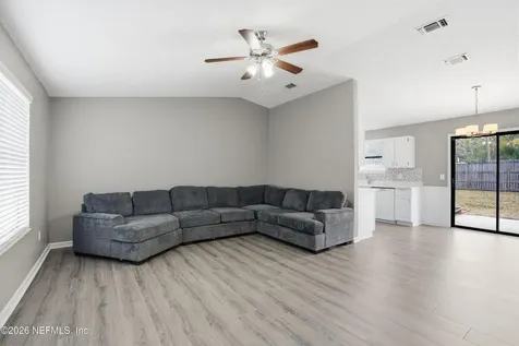 1816 Shannon Lake Drive Middleburg FL 32068