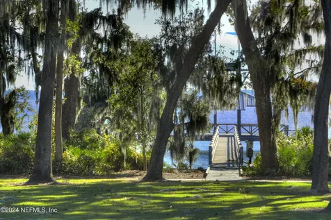 371 Sir Barton Drive St. Johns FL 32259