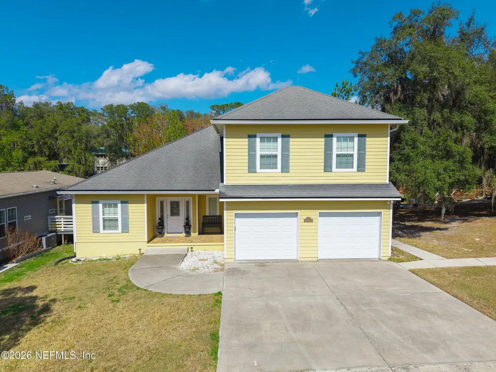295 Maxwell Drive Welaka FL 32193