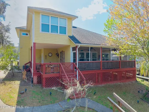 295 Maxwell Drive Welaka FL 32193