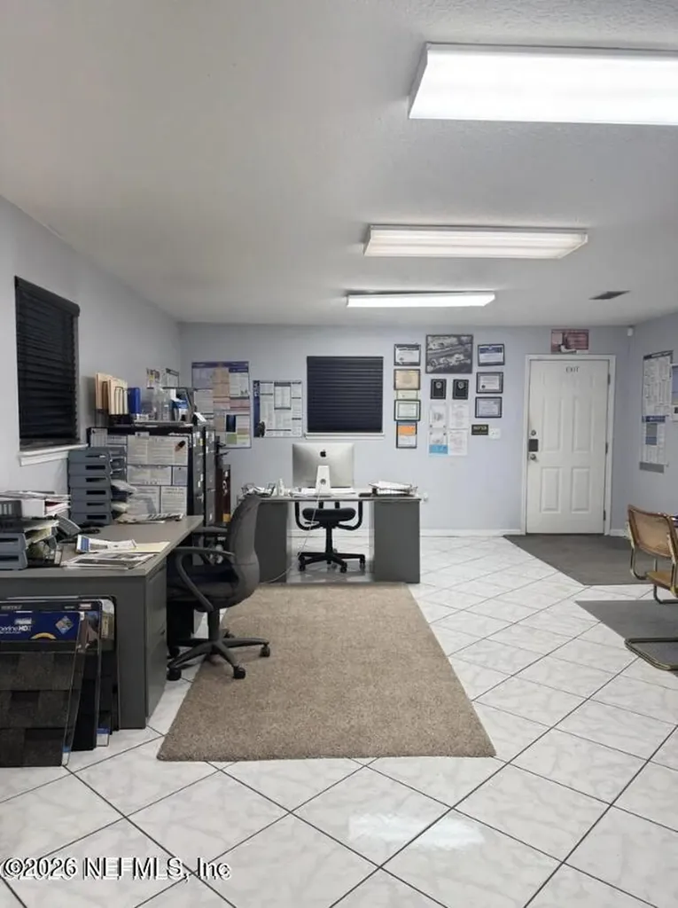 8540 W Beaver Street Jacksonville FL 32220