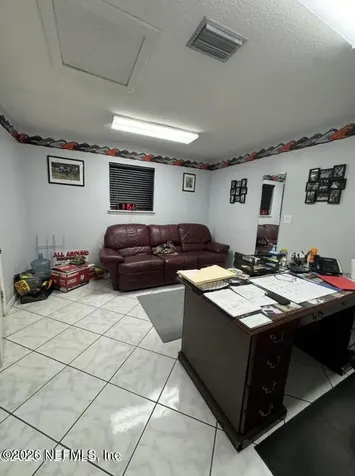 8540 W Beaver Street Jacksonville FL 32220
