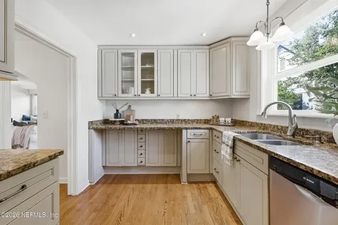 2739 Southwood Lane Jacksonville FL 32207