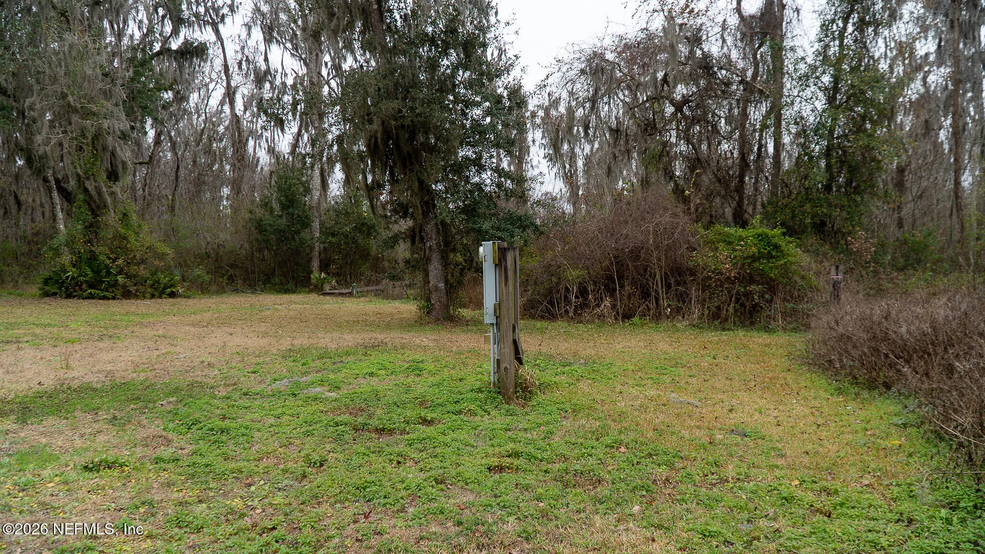 455 W River Road Palatka FL 32177