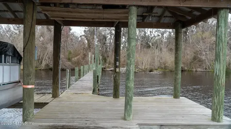 455 W River Road Palatka FL 32177