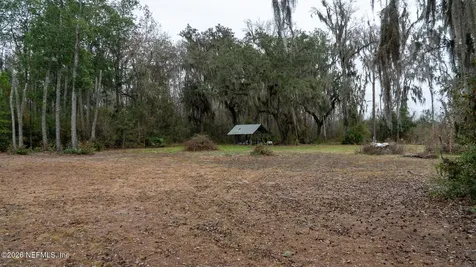 455 W River Road Palatka FL 32177