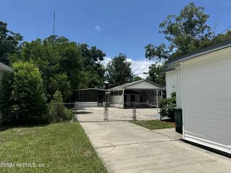 3842 Ruby Drive W Jacksonville FL 32246