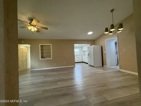 3842 Ruby Drive W Jacksonville FL 32246