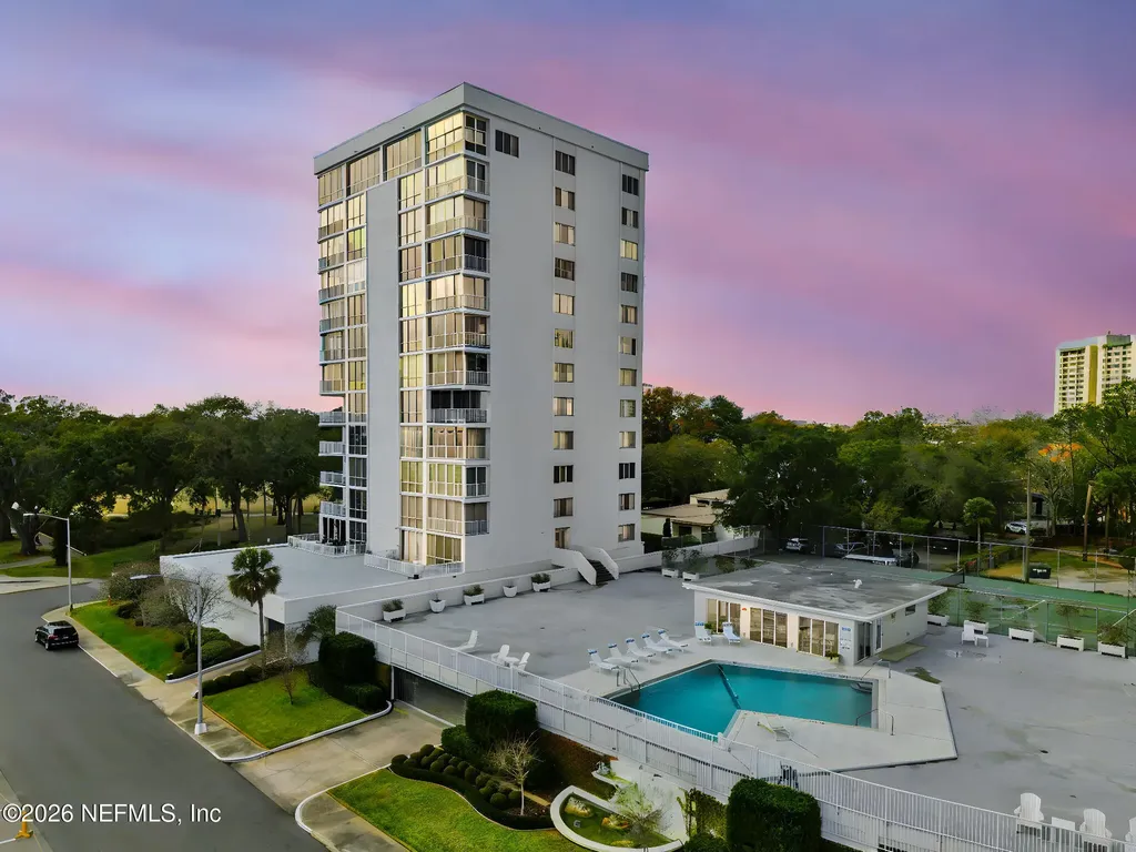 1596 Lancaster Terrace Jacksonville FL 32204
