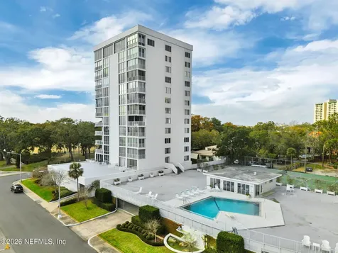 1596 Lancaster Terrace Jacksonville FL 32204