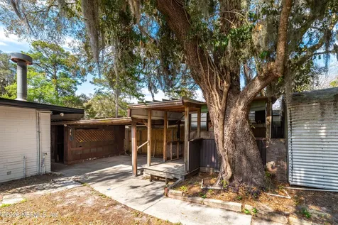8845 Atter Lane Jacksonville FL 32216