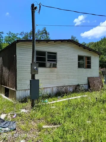 147 2nd Way Interlachen FL 32148