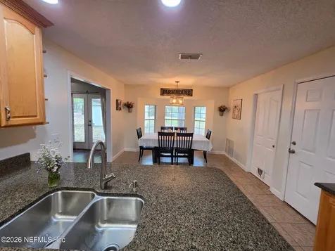 17098 Cross Branch Road Hilliard FL 32046