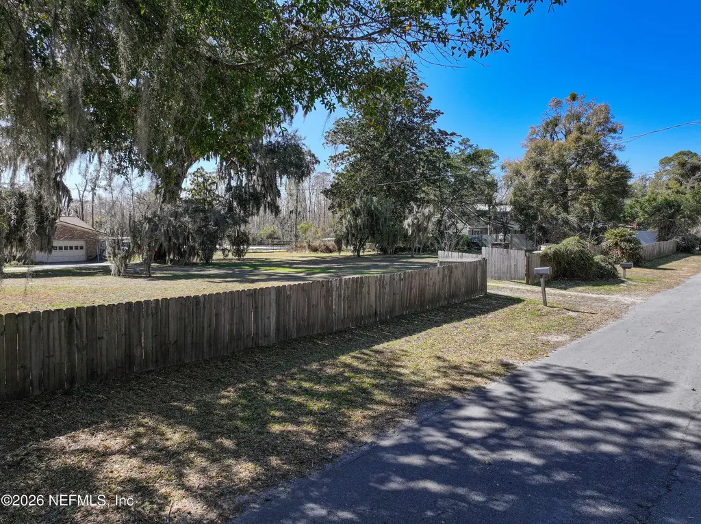 4242 Hillwood Road Jacksonville FL 32223