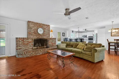4242 Hillwood Road Jacksonville FL 32223