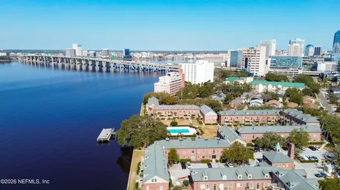 1546 Palm Avenue Jacksonville FL 32207