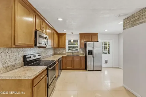 3873 Shady Lane Jacksonville FL 32277