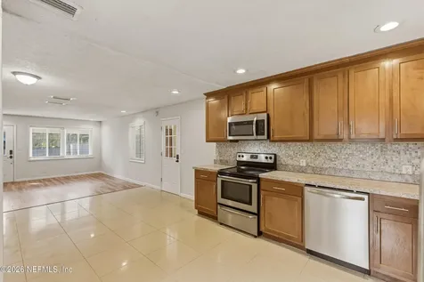 3873 Shady Lane Jacksonville FL 32277