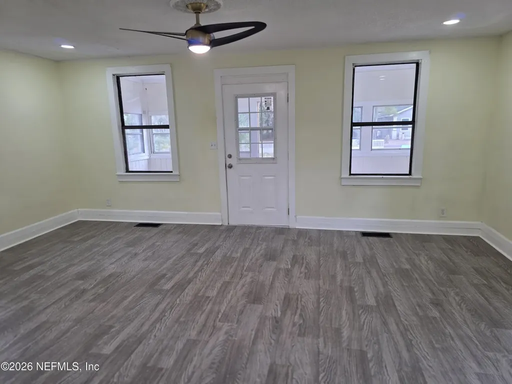 454 Linwood Avenue Jacksonville FL 32206