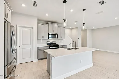 13019 Holsinger Boulevard Jacksonville FL 32256