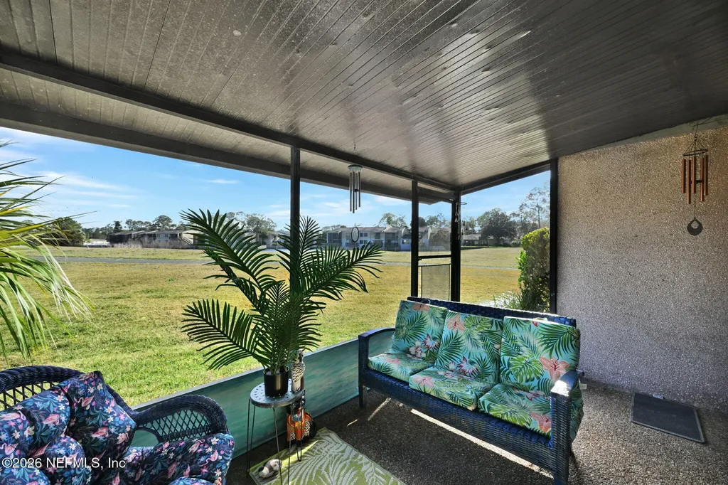 7701 Baymeadows Circle W Jacksonville FL 32256