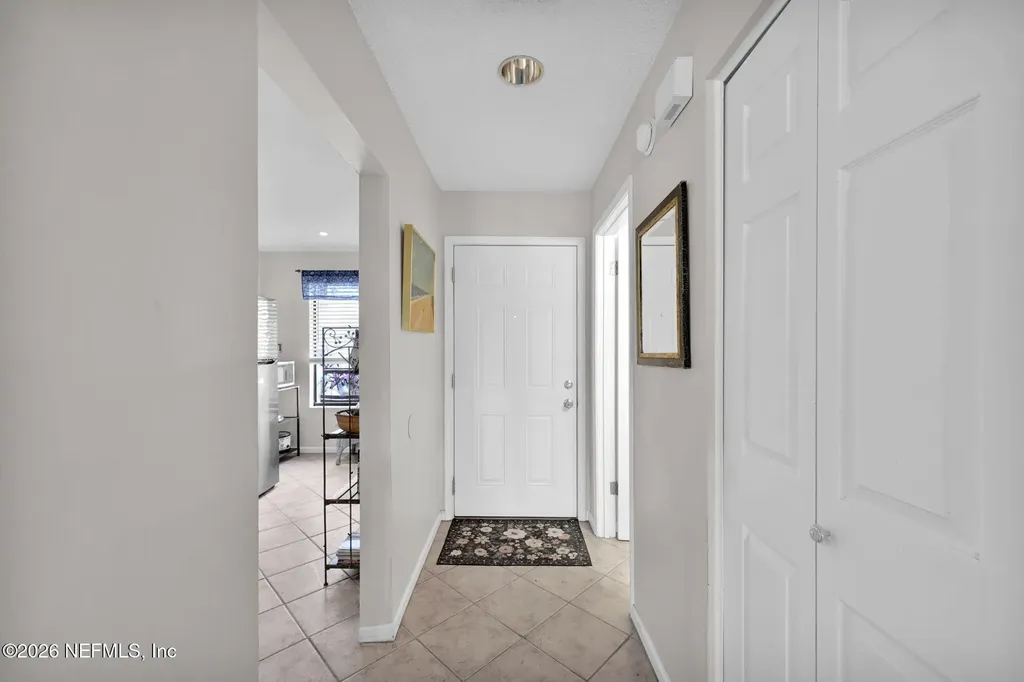 7701 Baymeadows Circle W Jacksonville FL 32256