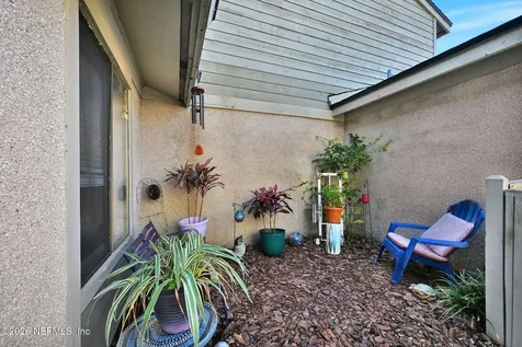 7701 Baymeadows Circle W Jacksonville FL 32256