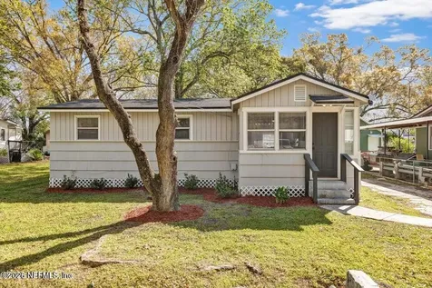 825 Wyolen Street Jacksonville FL 32254