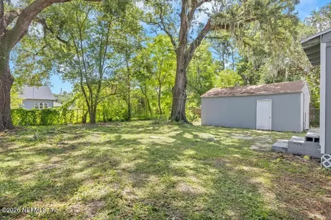 8141 Paul Jones Drive Jacksonville FL 32208