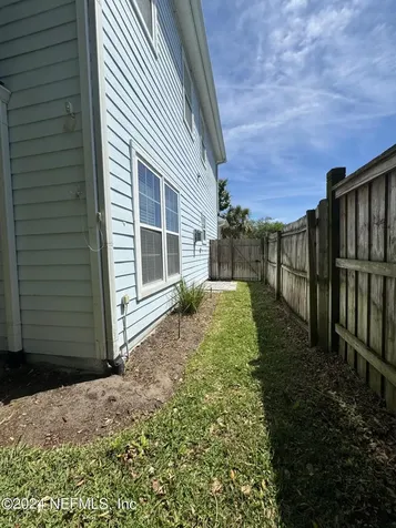 1016 N 11th Street N Jacksonville Beach FL 32250